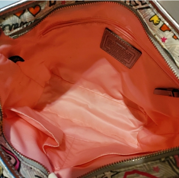 VINTAGE COACH Bandana Graffiti Butterfly Shoulder Tote Bag & Matching Wristlet - Picture 15 of 16